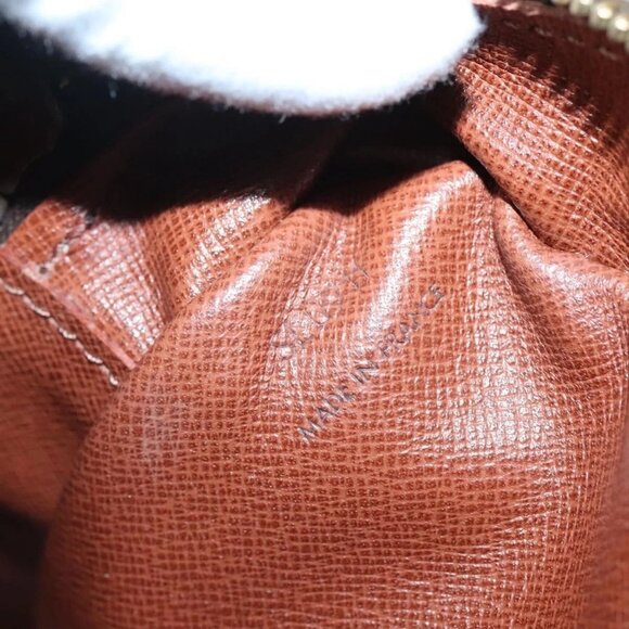 LOUIS VUITTON Monogram Compiegne 28 Clutch Bag - Picture 11 of 16